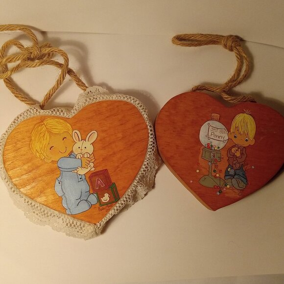 Other - Vintage  2 Handpainted Folk Art Heart Shaped wall decor